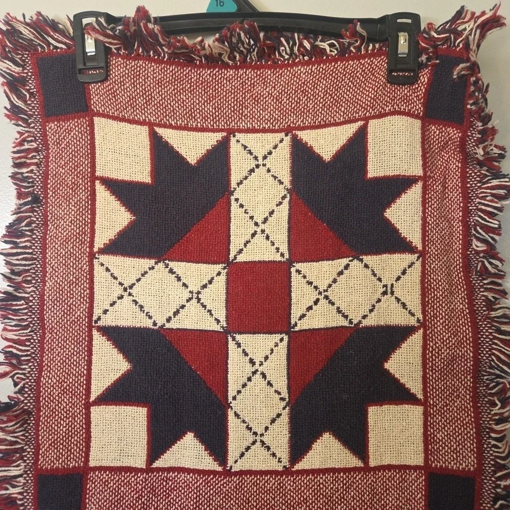 VTG Manual Woodworkers and Weavers Tapestry American Tapestry Table Runner USA